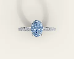 Aquamarine ring in 18k white gold pavé